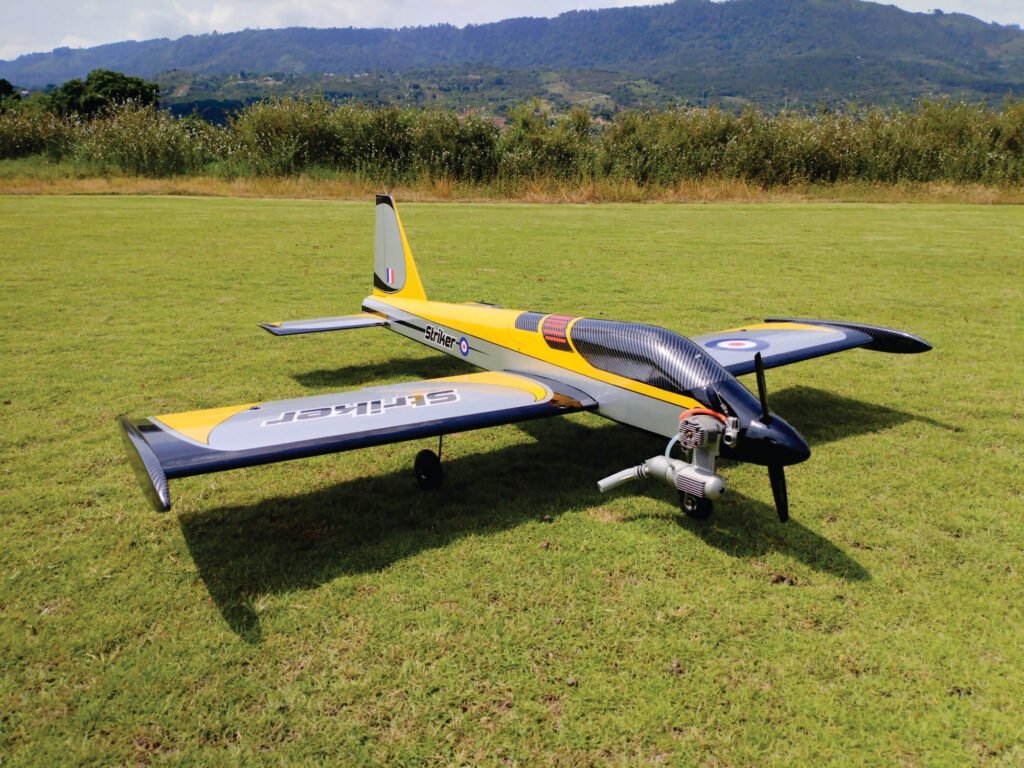 Striker 2 aeromodelo f3A